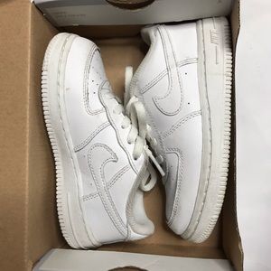 Nike kid’s af1 shoes